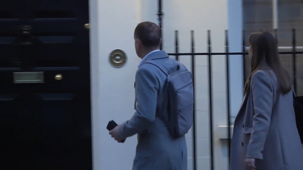 Martin Lewis visits Number 11 Downing Street before Budget announced