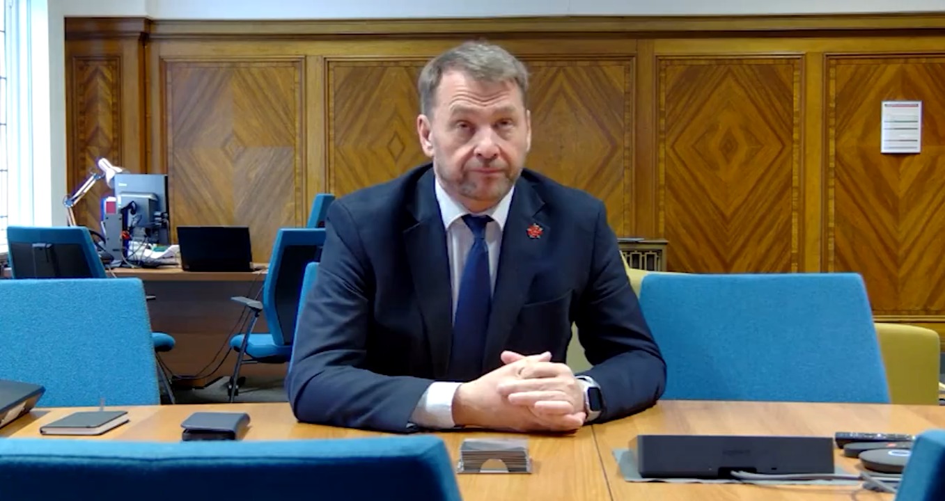 Stephen-Atkinson-Interview-On-Tom-Pickup-Suspension.mp4